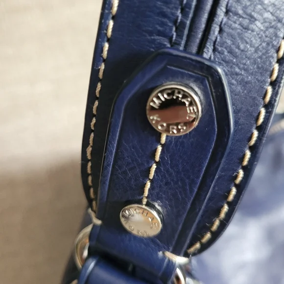 Michael Kors Blue Leather Studded Purse Shoulder Bag. - Picture 2 of 9